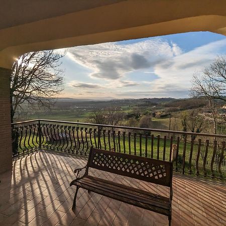 Villa Pacchini Poggio Mirteto Oda fotoğraf