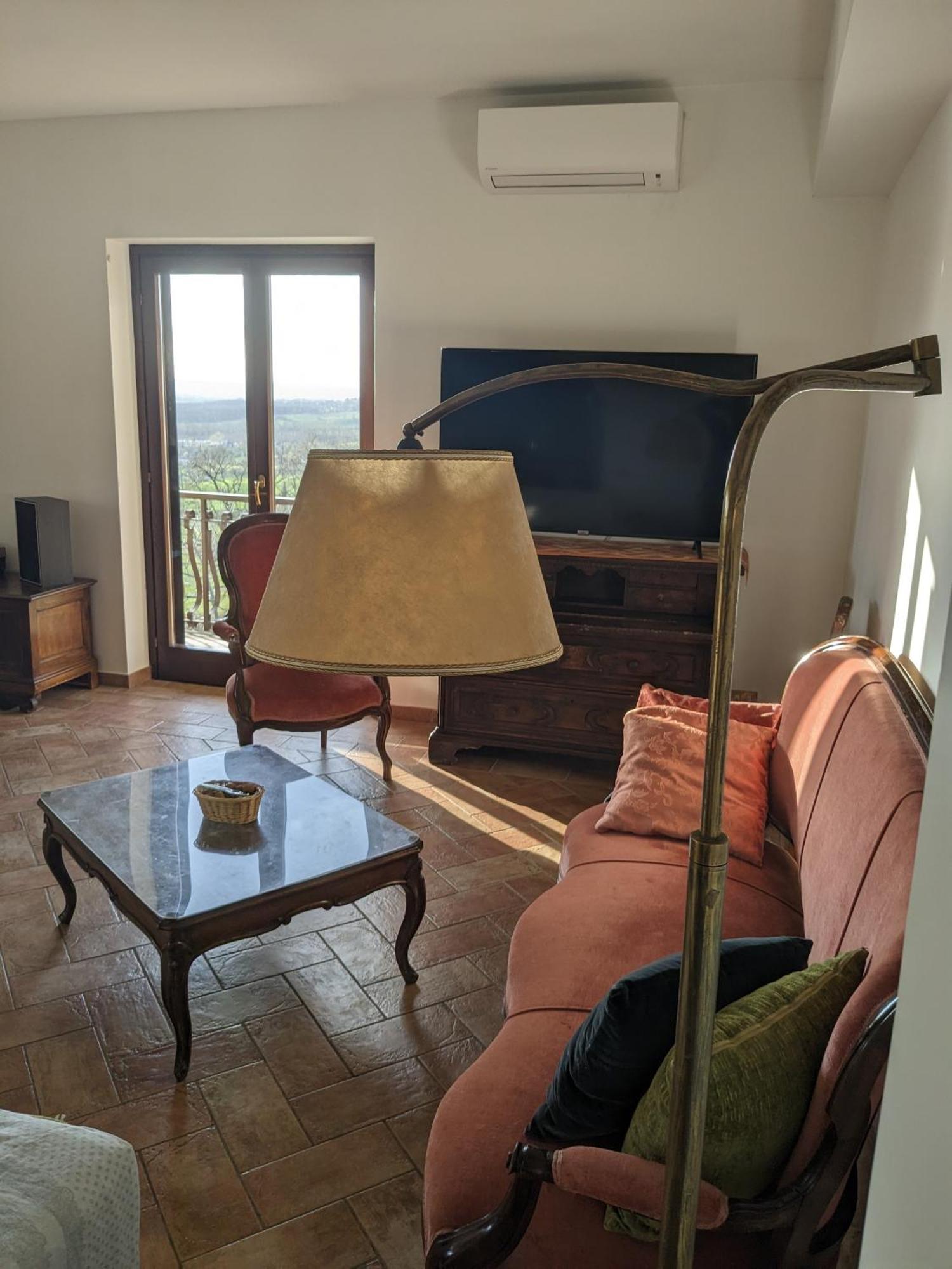 Villa Pacchini Poggio Mirteto Oda fotoğraf